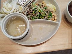 -素满香·全民食养自助(长宁龙之梦店)