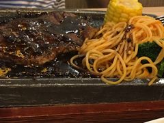 -必胜客(新中纬店)