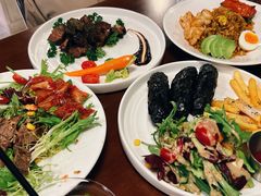 -mordew加州日记西餐&小酒馆(新天地店)
