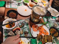 -亚马逊环球美食百汇(新城吾悦广场店)