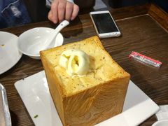 面包冰淇淋-茅庐毛血旺(临沂泰盛广场店)