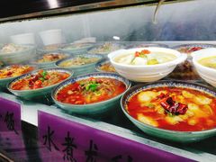 -中央民族大学学生食堂