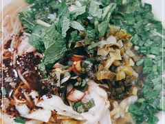 -啊墨江牛烂烀米线