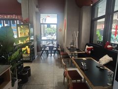 -红东阁东北菜烤肉酒馆(CROSS万象汇店)