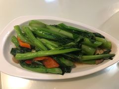 -新大咀港式茶餐厅(宝山万达店)