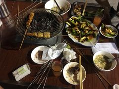 -瑞杰烧烤店·24小时营业(山东路店)