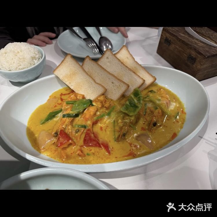 今天种草了这家泰国料理没有让我们失望,慢环境