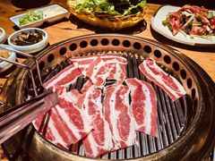 -小花花炭火烤肉·十五年延吉风味(左家庄店)