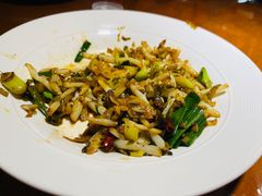 -魏铭鱼头捞饭(嘉善店)