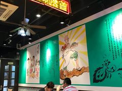 大堂-陈光记烧腊(长寿路店)