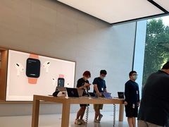 -Apple零售店(玄武湖店)