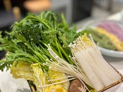 -牛人日志·鲜牛肉骨汤火锅(万科里瑧店)
