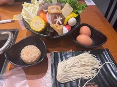 -呷哺呷哺 黄金牧场 (欢乐谷店)