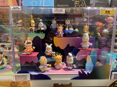 -泡泡玛特POPMART(苏州诚品生活店)
