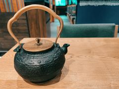 餐具摆设-麦麦山云南菜(复地活力城店)