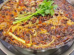 -鸿顺老铁锅美蛙鱼府(解放碑店)