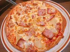 培根鸡肉双拼披萨-萨莉亚意式餐厅(杭州滨江天街店)