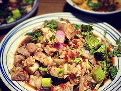 -二孃鸡爪爪(东风路总店)
