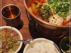 -成都你六姐·牛肉冒菜(城市集市合生汇店)