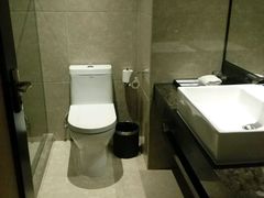 -新海利大酒店(拱北口岸店)