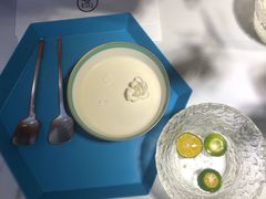 青柠薄荷气泡水-茶是一枝花泡茶店