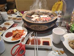 -山焱·炭火自助烤肉(周浦万达店)