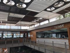 -ROAST coffee & eatery