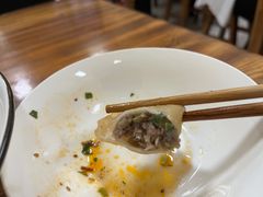 四两酸汤杂拌儿-尤素福东举院饺子馆