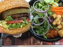 -The Habit Burger Grill 哈比特汉堡(复兴soho店)