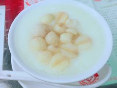 莲子双皮奶-义顺牛奶公司(庇利金街店)