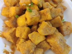 咸蛋黄炒茄子-李师傅脆肚(梅林店)