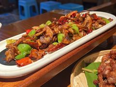 -菌自由丨野生菌火锅特色庭院餐厅(丽江古城店)