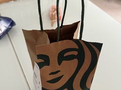 -星巴克(深圳宝安泰华店)