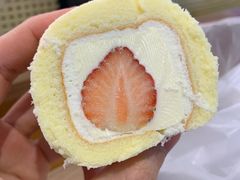 -顶东面包花园·生日蛋糕(世博店)