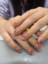 -尤米一站式美甲美睫