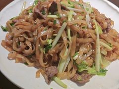 -烧蠔帮·生蚝海鲜牌档(观海店)