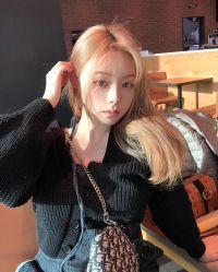 -悠巷形象设计