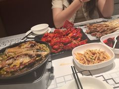 -靓虾二哥长沙地标小龙虾(五一广场店)
