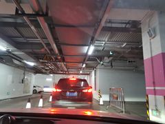 -中信泰富万达广场·停车场