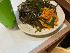 -老牌坊云南鱼豆花火锅(哈西万达店)
