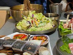 -围炉肉舍丹东海鲜烤肉·烤活鳗(步行街店)