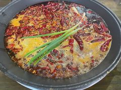 -黄潇洒老火锅(九眼桥宏济巷店)