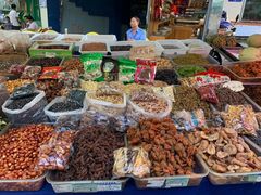 -正宁路小吃夜市