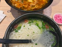 -苗乡米线(建军路店)