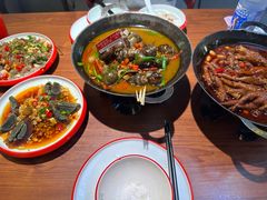 -老闵田螺馆·南昌市井菜·特色小吃(总店)