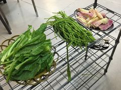 -老石黑山羊毛驴肉火锅(金凯广场店)