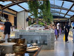 -川骄海鲜自助(王府井奥莱UP TOWN店原世界之花店)