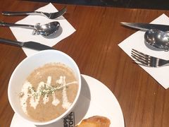 招牌奶油蘑菇汤-UPPER KITCHEN(延安路店)