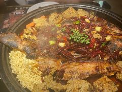 -吞鱼兽麻辣烤鱼(万达店)