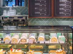 面包甜点陈列柜-小西家作(富力爱丁堡店)